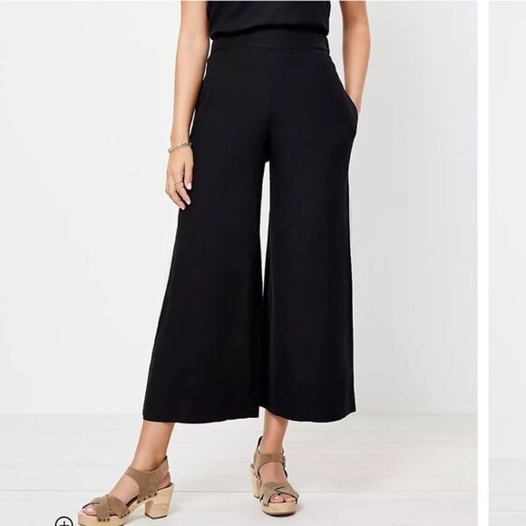 LOFT Pants - NWT Loft Beach Black Flowy Cropped Wide Leg Side Tie Pants Women’s Size XS